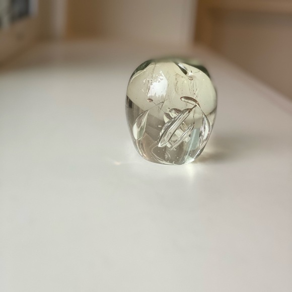 Vintage Scupltural Glass Hand Blown Paperweight - Picture 4 of 9